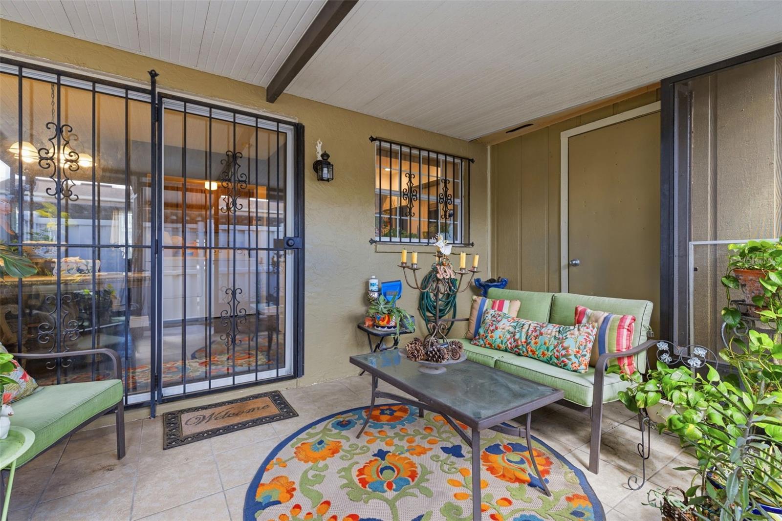 Image 22 of 34 For 7103 Coronado Court