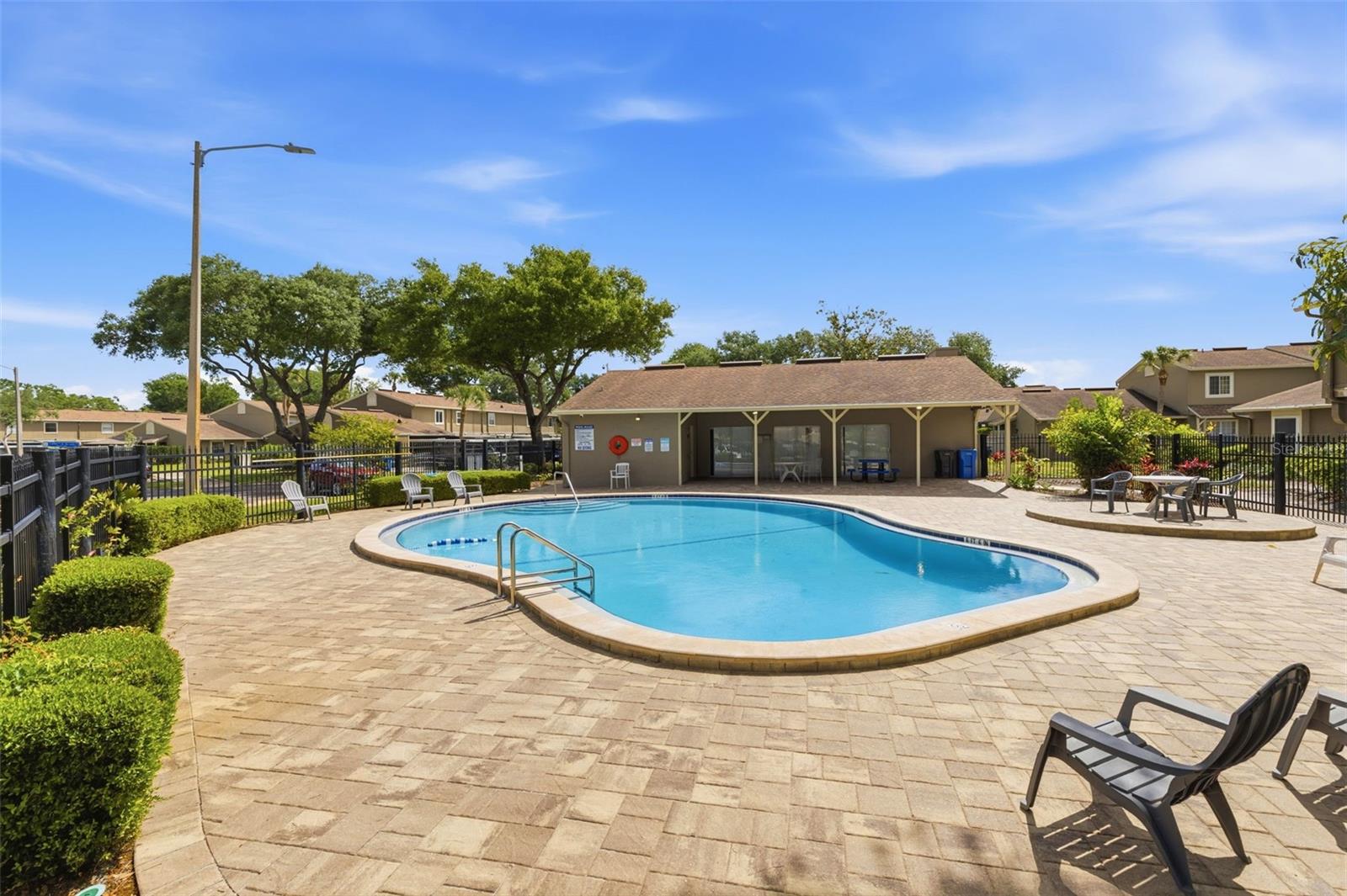 Image 27 of 34 For 7103 Coronado Court