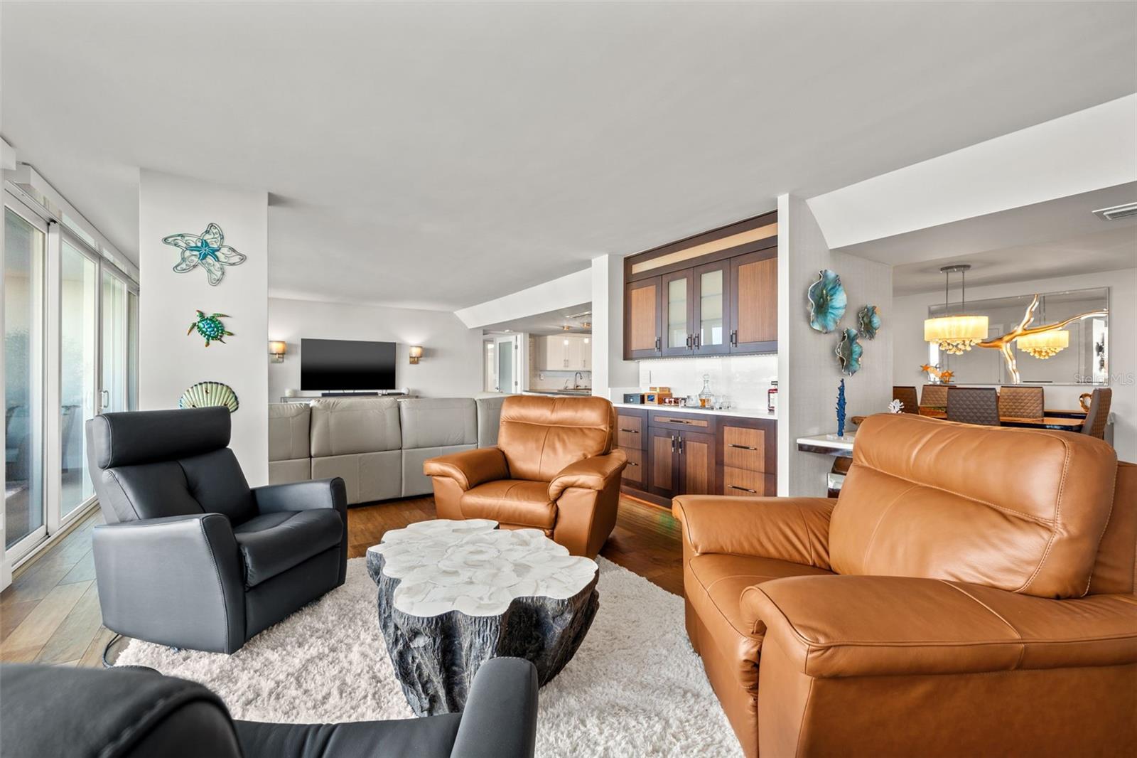 Image 24 of 40 For 500 Treasure Island Causeway 308