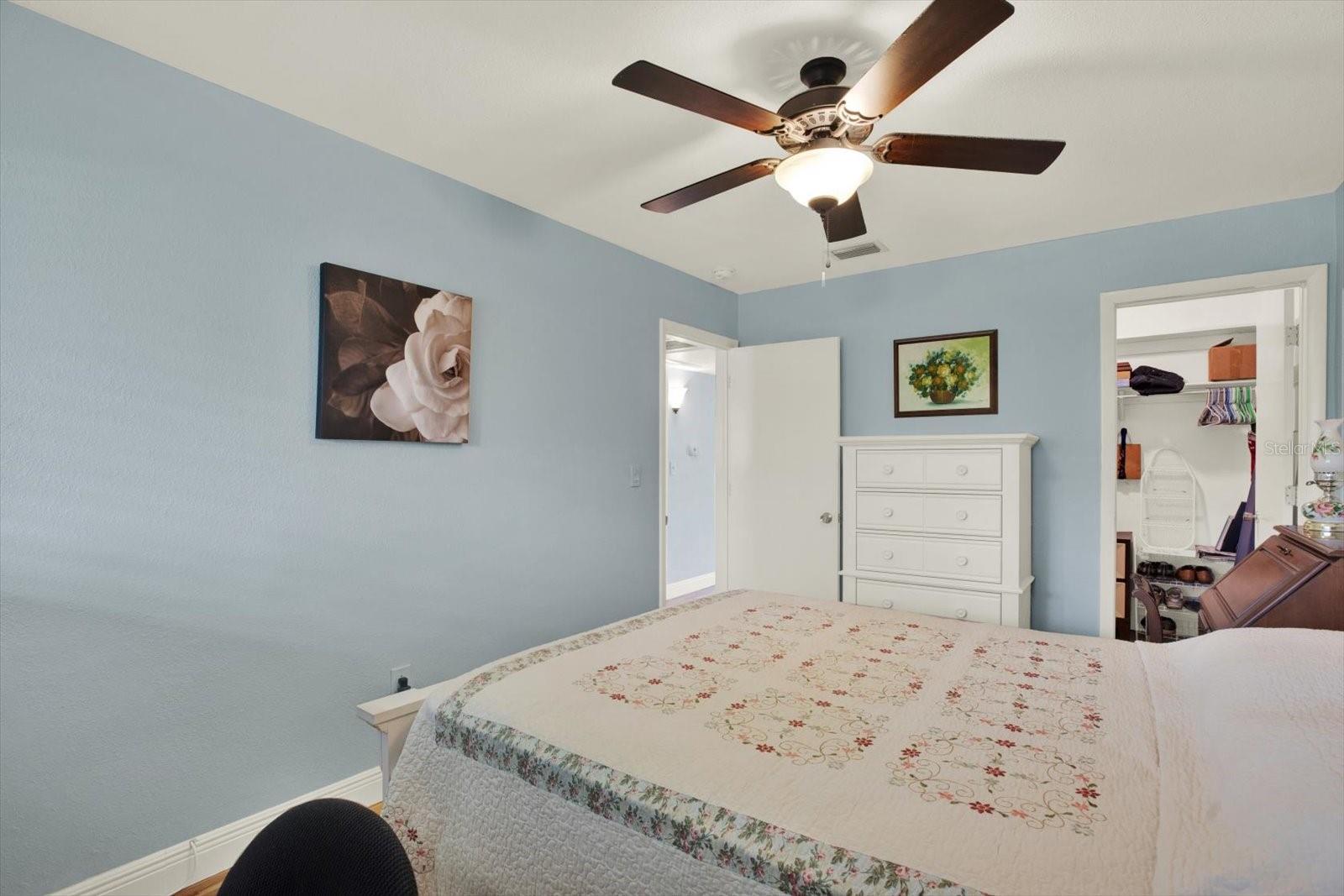 Image 17 of 22 For 11225 82nd Avenue 207