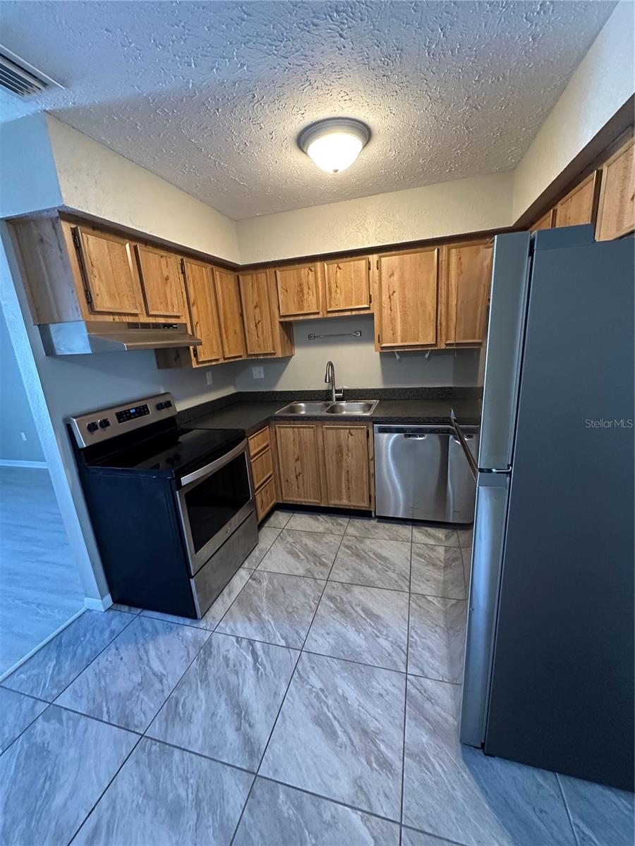 Image 3 of 8 For 1025 Apollo Beach Boulevard D