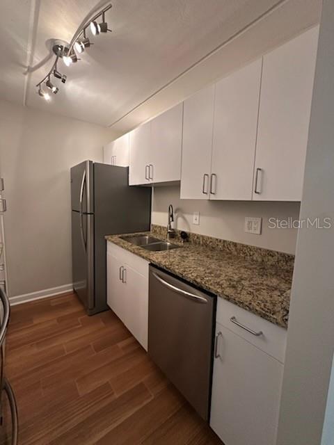 Image 4 of 8 For 3325 Bayshore Boulevard 1