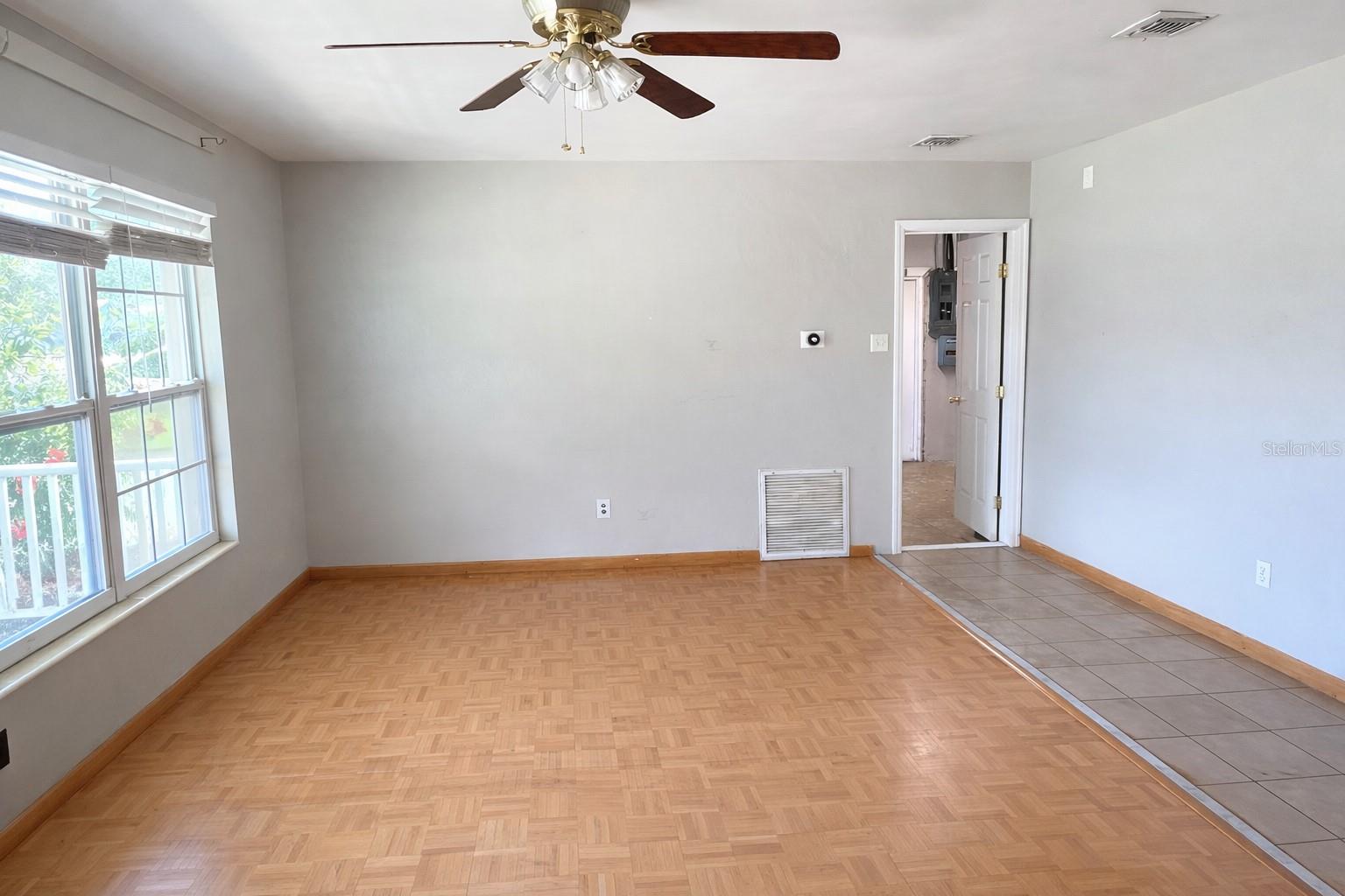 Image 3 of 12 For 6131 42nd Avenue N