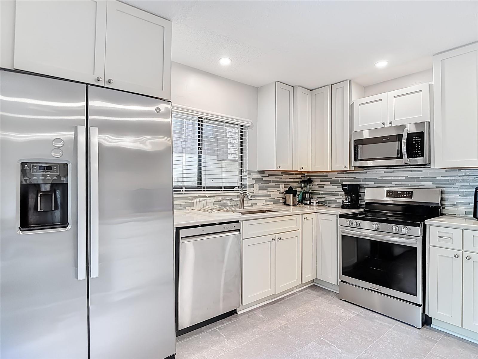 Image 16 of 36 For 15426 Pond Woods Drive