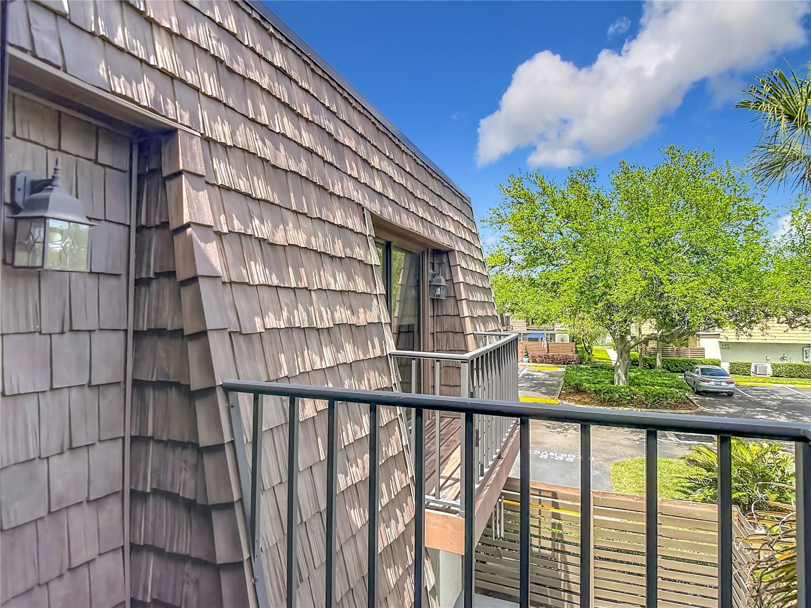 Image 32 of 36 For 15426 Pond Woods Drive