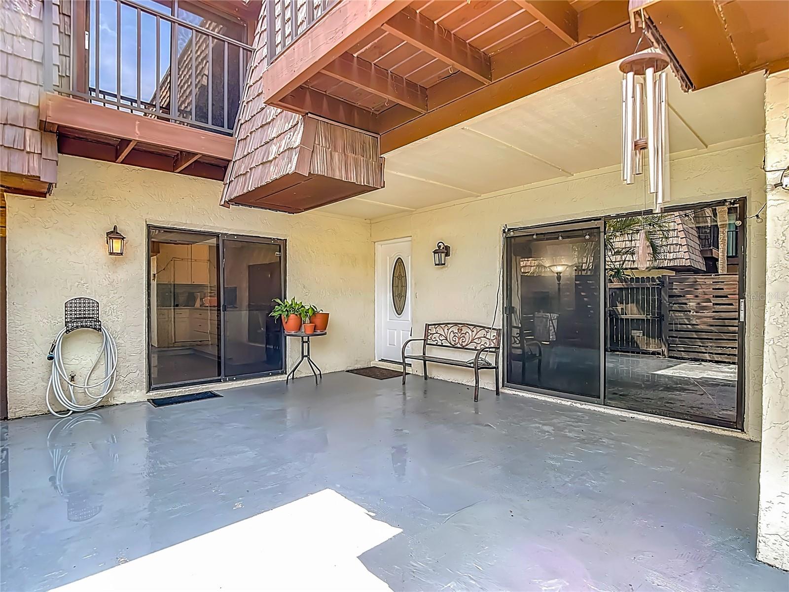 Image 6 of 36 For 15426 Pond Woods Drive