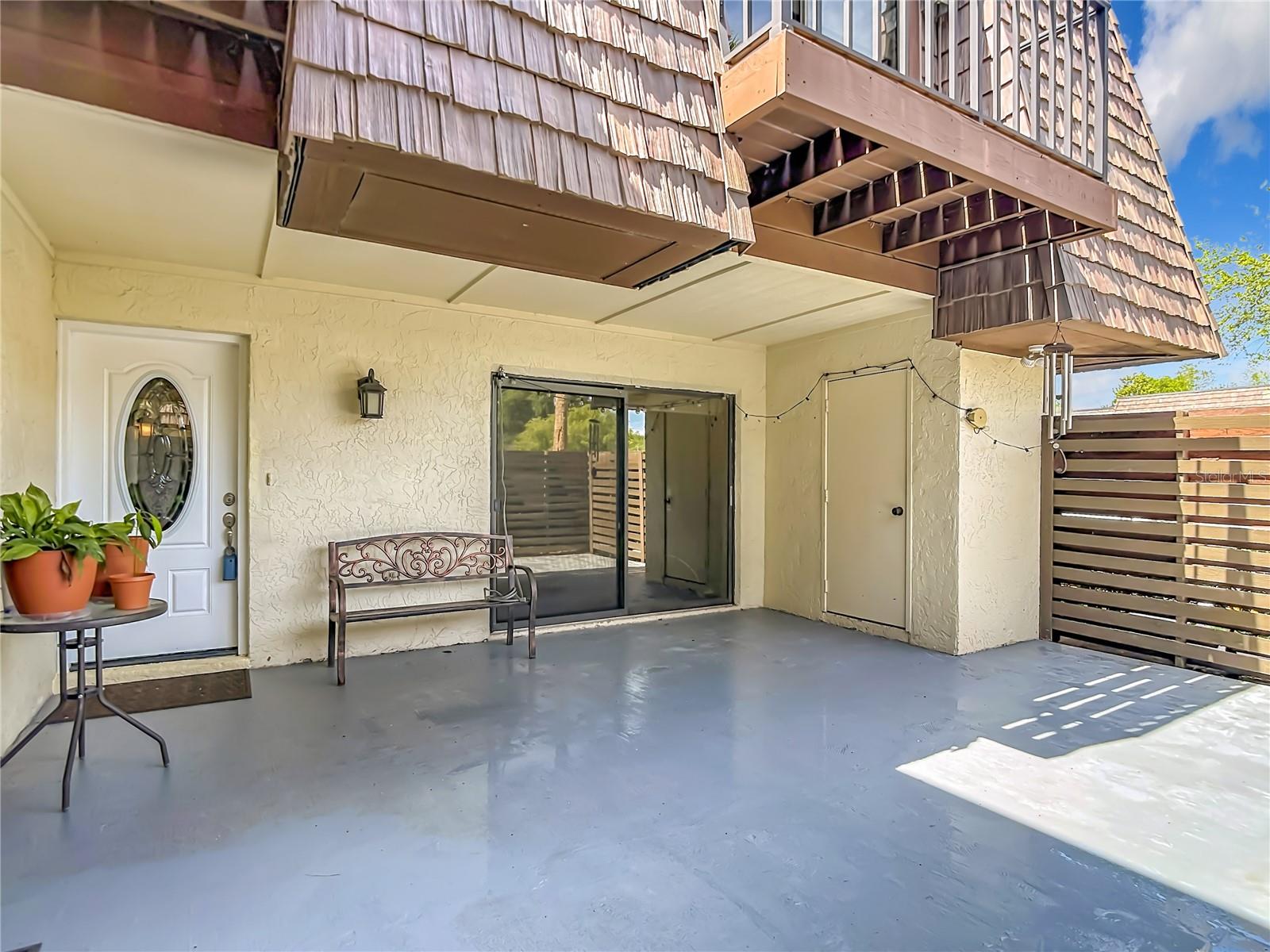 Image 8 of 36 For 15426 Pond Woods Drive