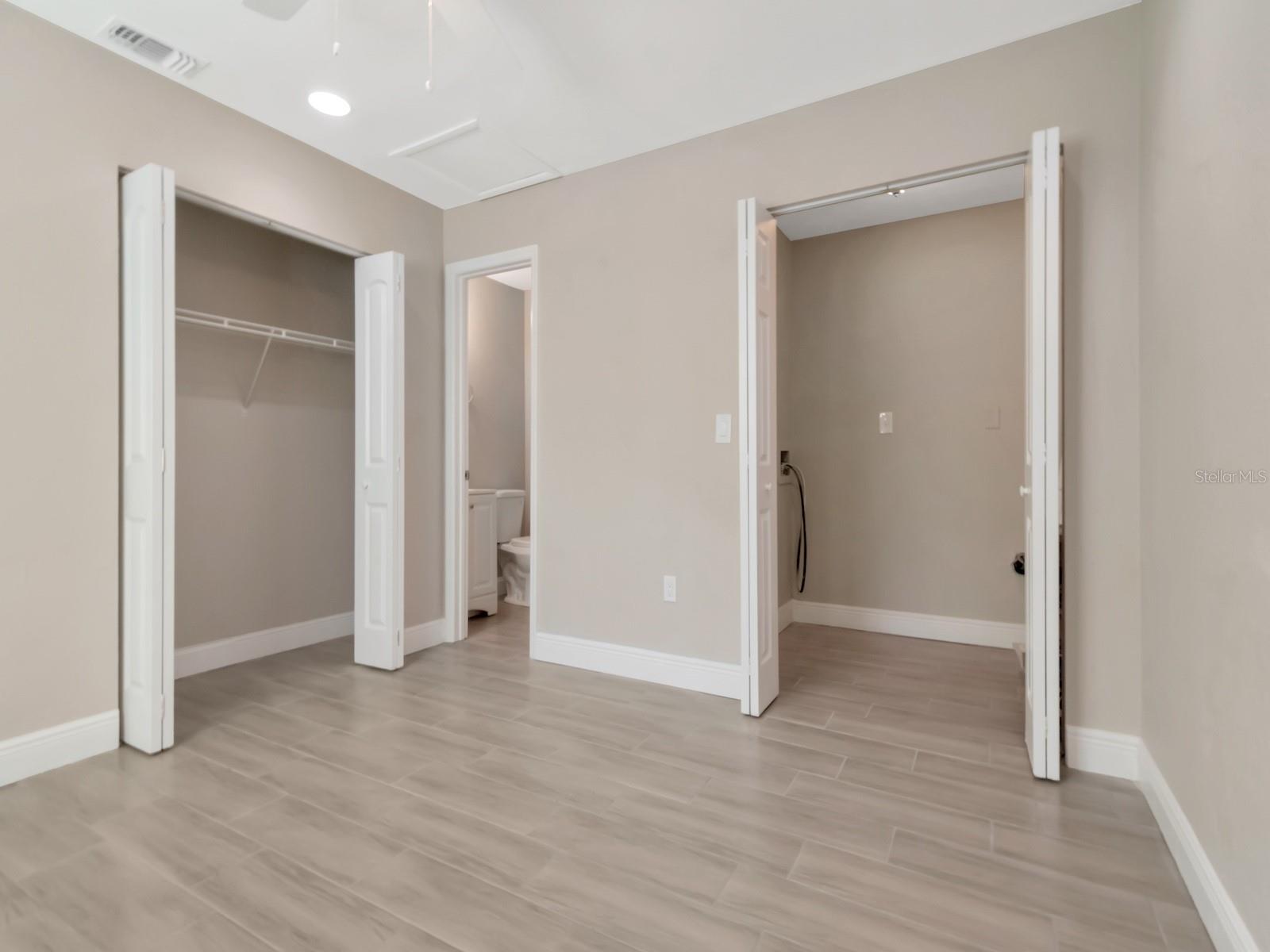 Image 13 of 82 For 1211 62nd Avenue E