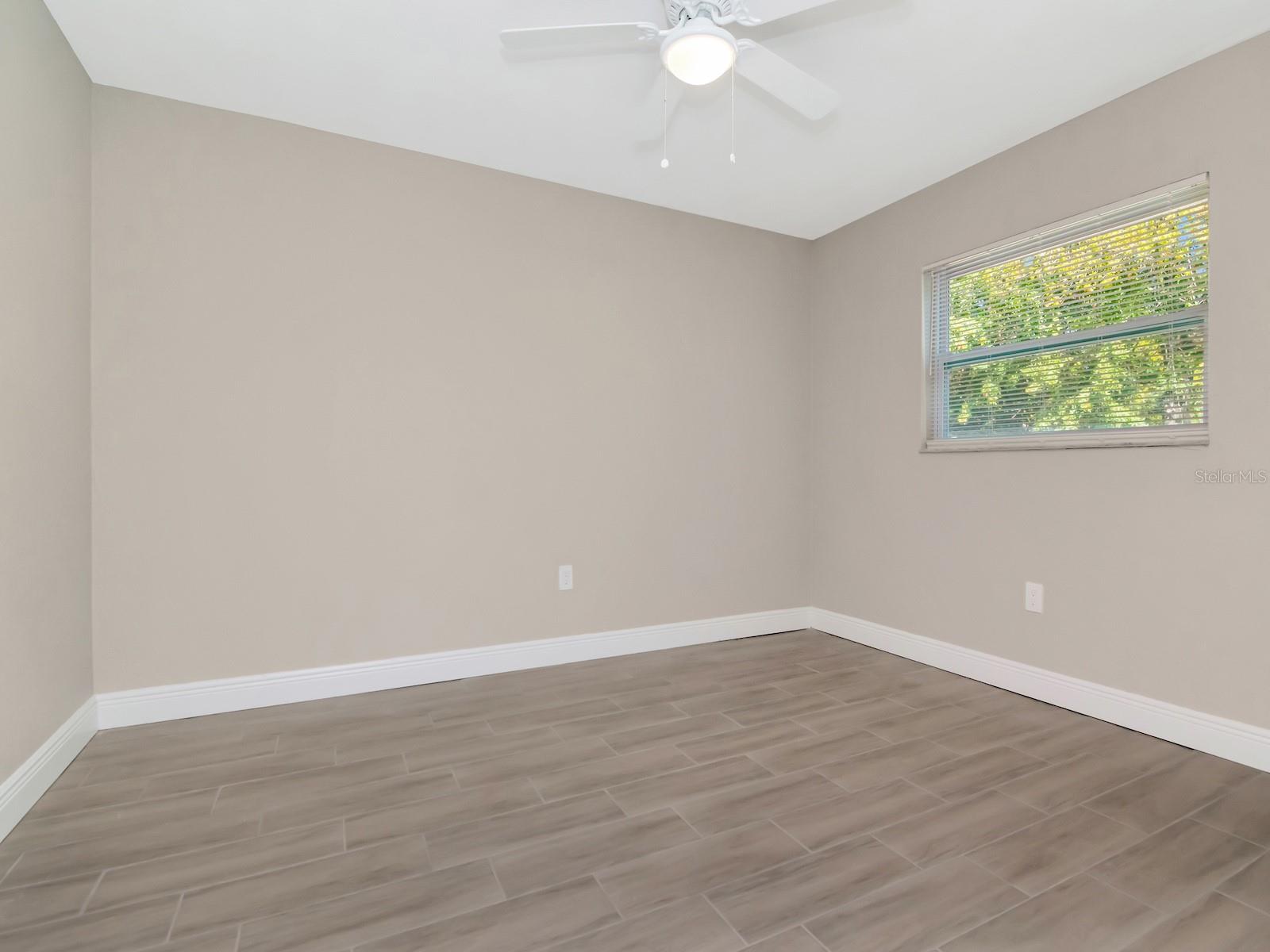 Image 19 of 82 For 1211 62nd Avenue E