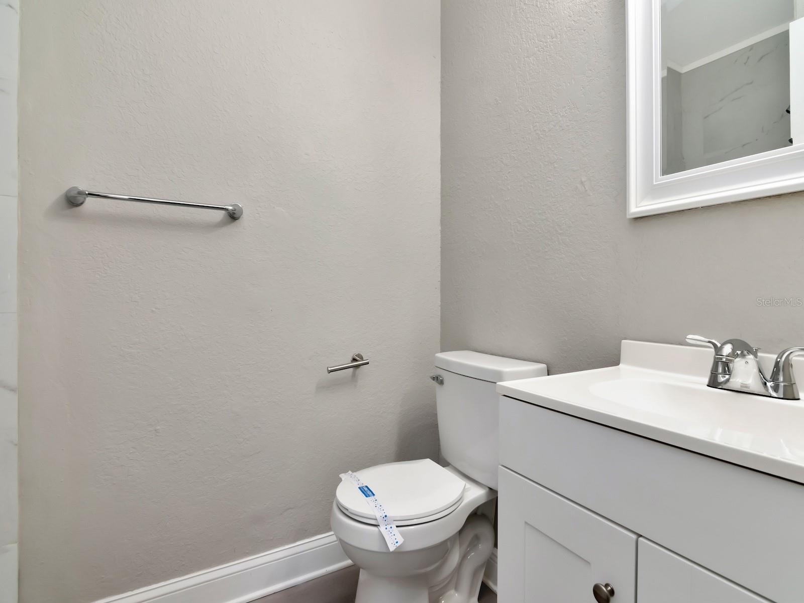 Image 64 of 82 For 1211 62nd Avenue E