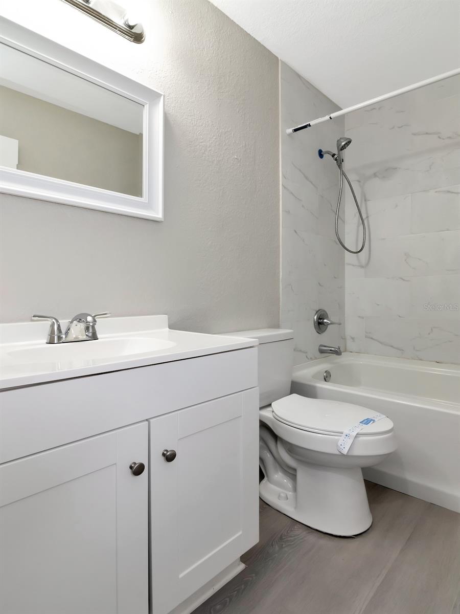 Image 72 of 82 For 1211 62nd Avenue E