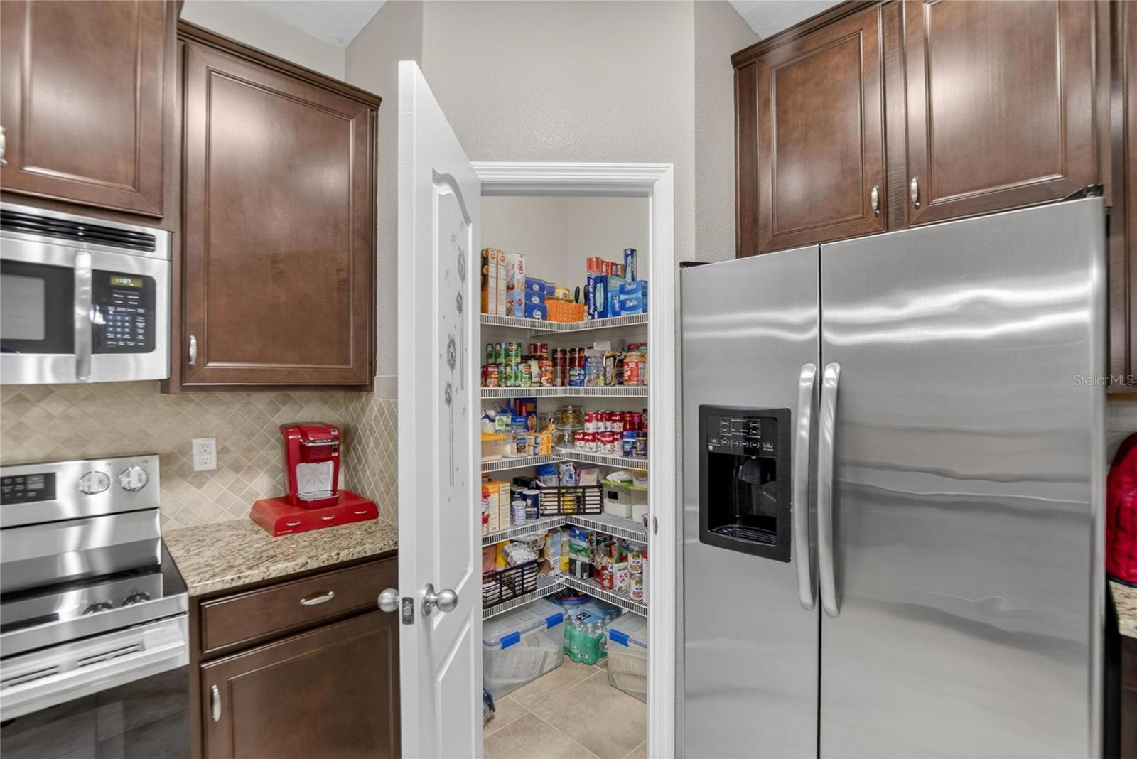 Image 14 of 61 For 7418 Surrey Pines Drive