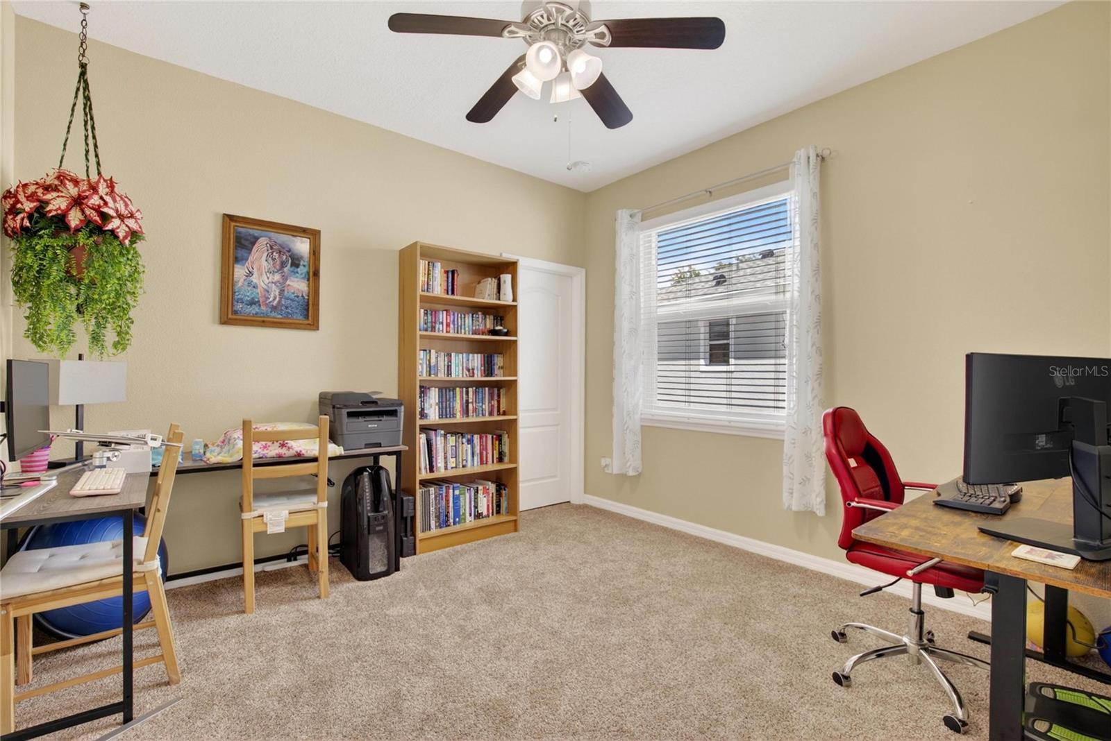 Image 33 of 61 For 7418 Surrey Pines Drive