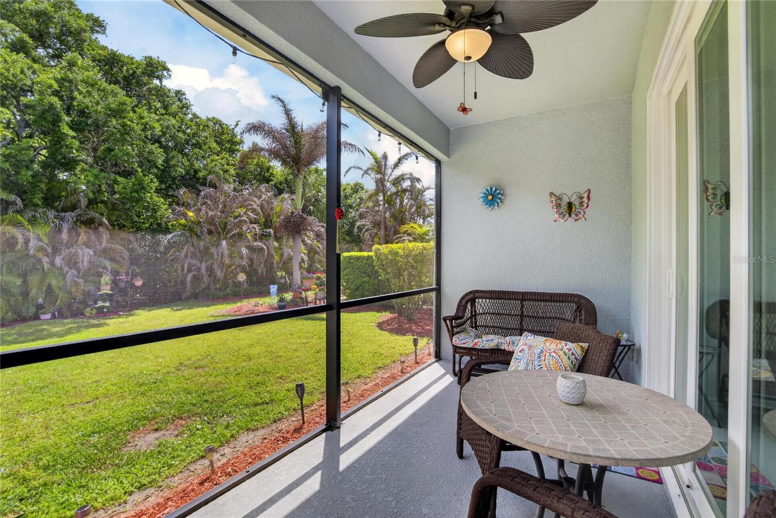 Image 39 of 61 For 7418 Surrey Pines Drive