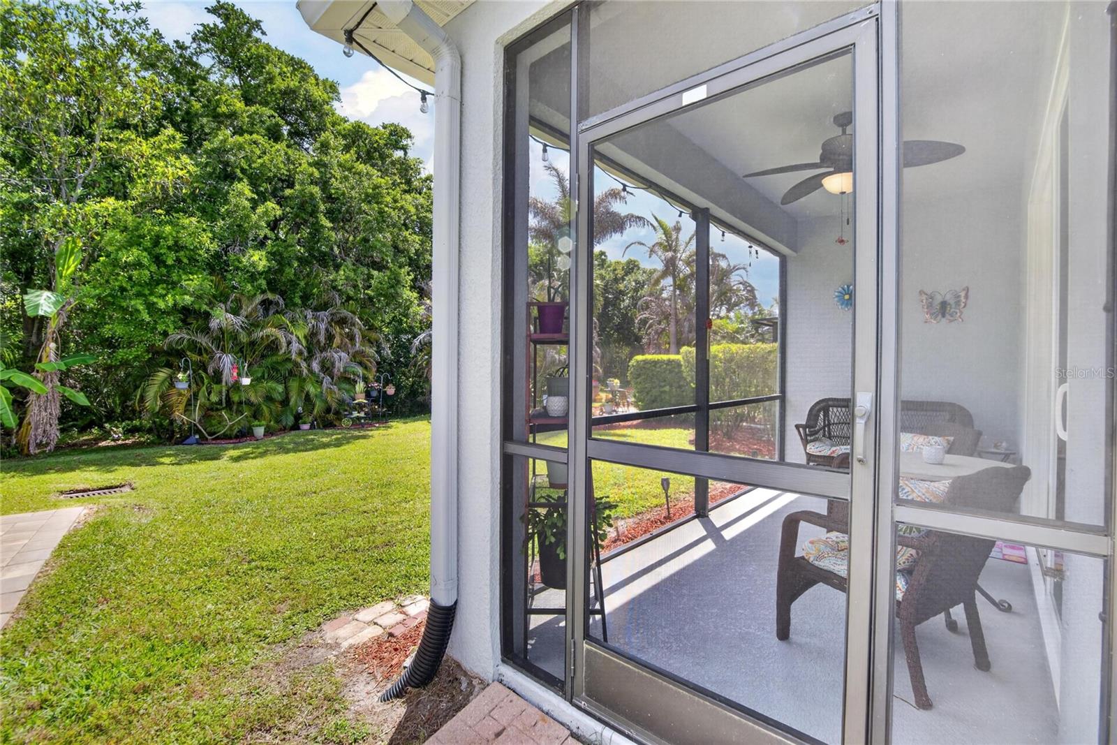 Image 41 of 61 For 7418 Surrey Pines Drive