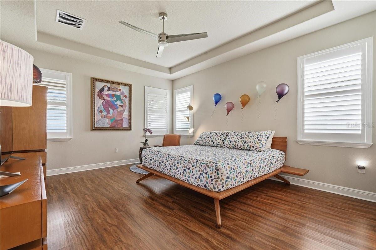 Image 6 of 66 For 603 Ozona Village Drive