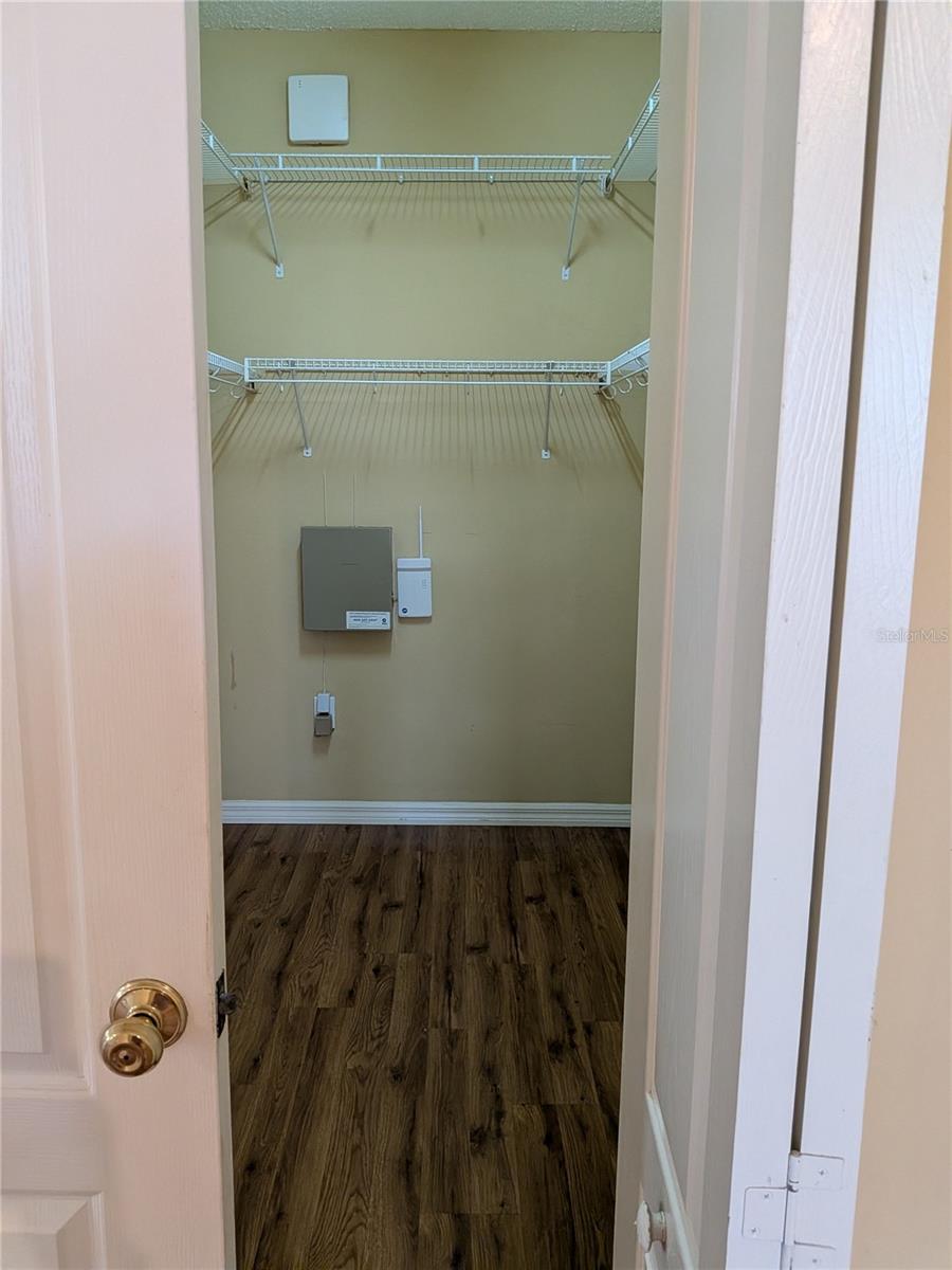 Image 13 of 21 For 22836 Marsh Wren Drive