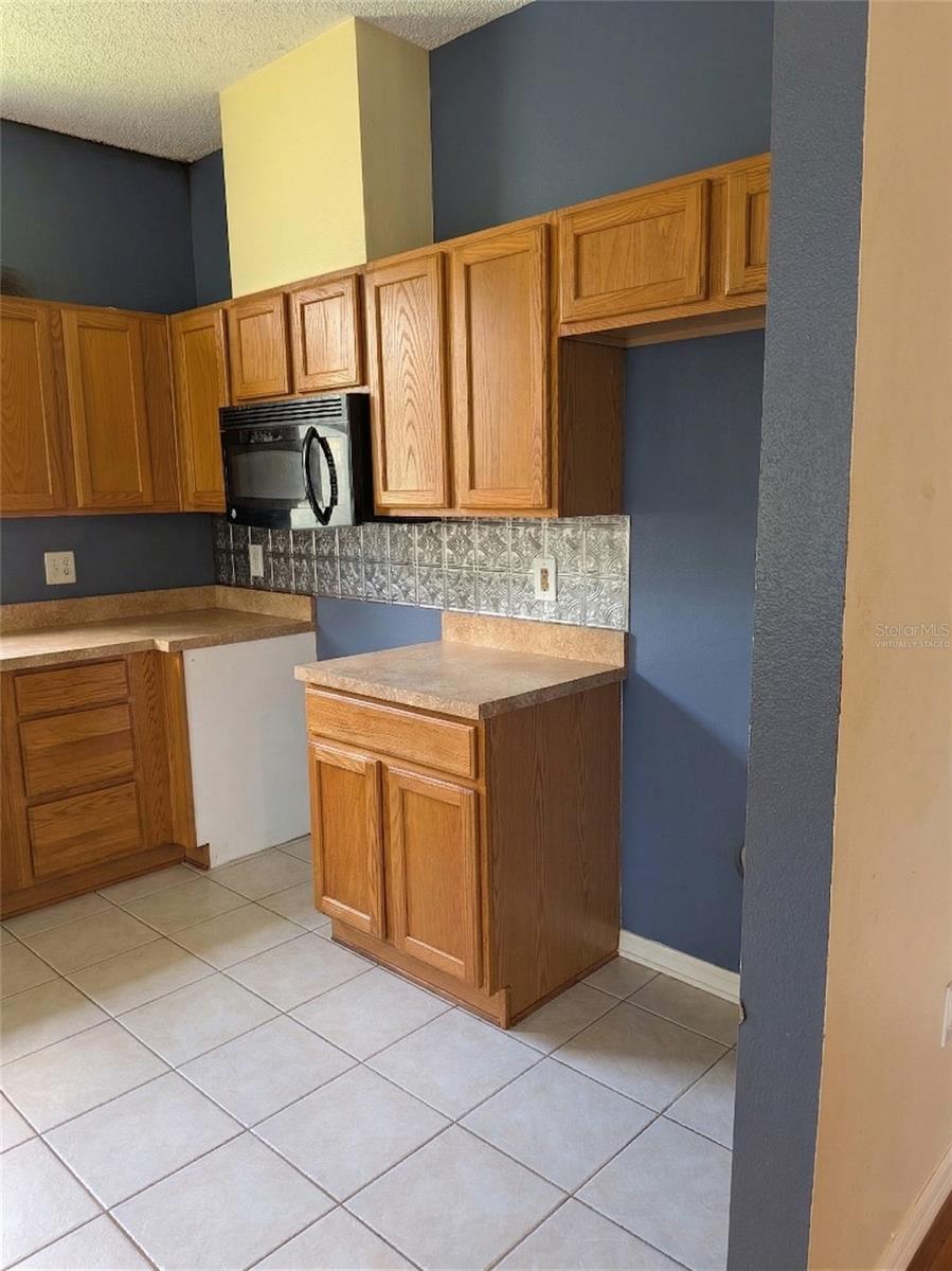 Image 4 of 21 For 22836 Marsh Wren Drive