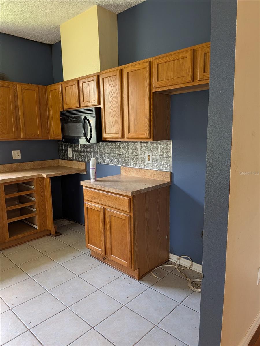 Image 5 of 21 For 22836 Marsh Wren Drive