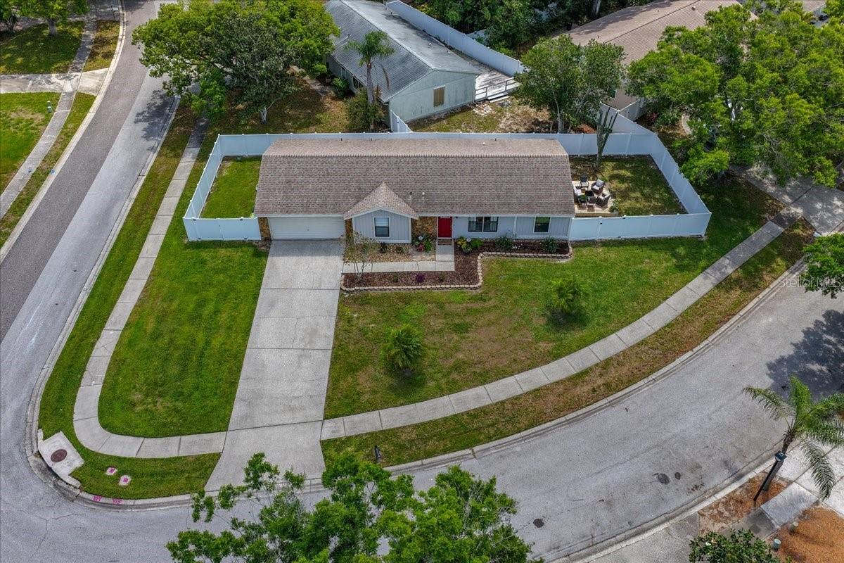 Image 2 of 43 For 300 Sweetgum Court