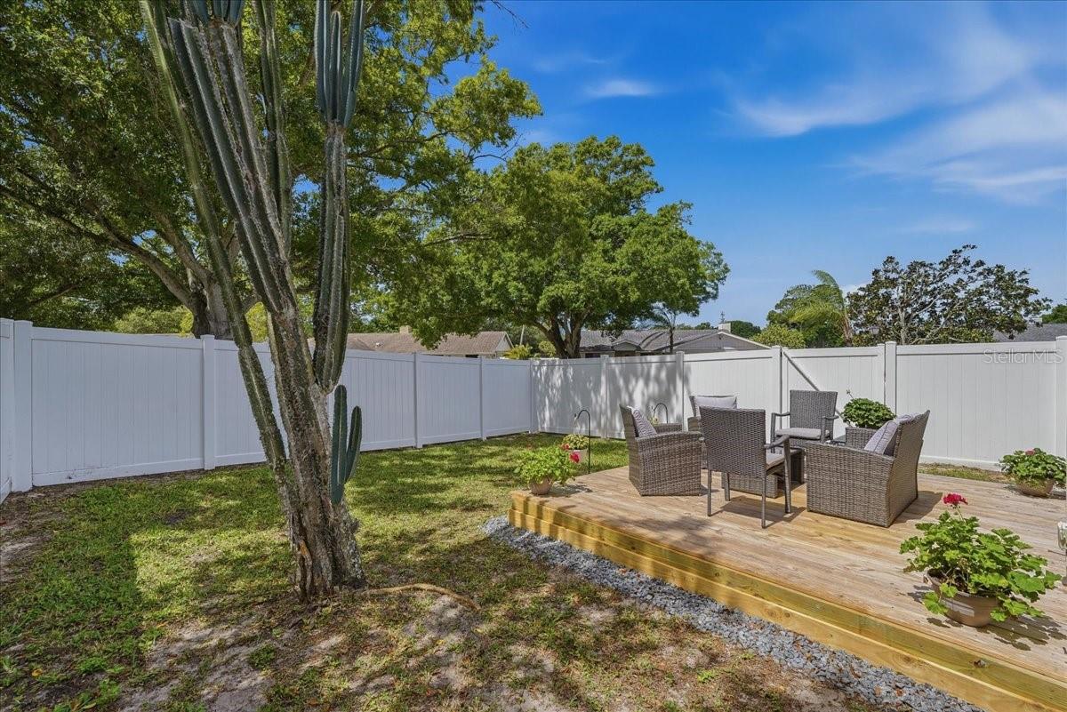 Image 33 of 43 For 300 Sweetgum Court