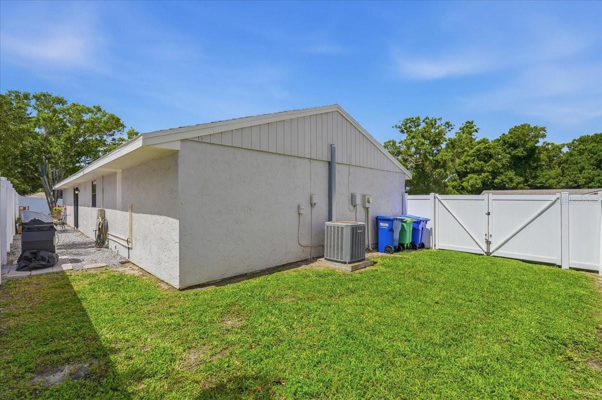 Image 38 of 43 For 300 Sweetgum Court