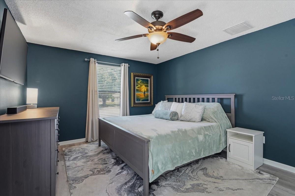 Image 8 of 43 For 300 Sweetgum Court