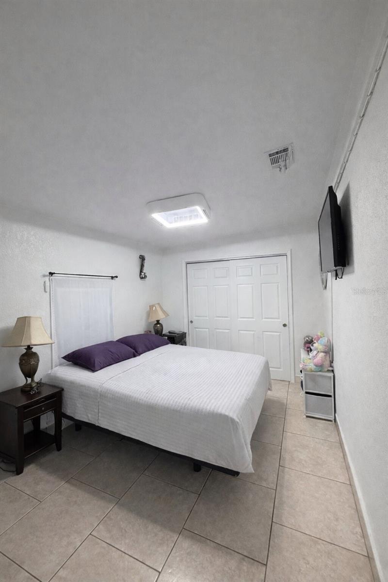 Image 29 of 36 For 1508 Knollwood Street