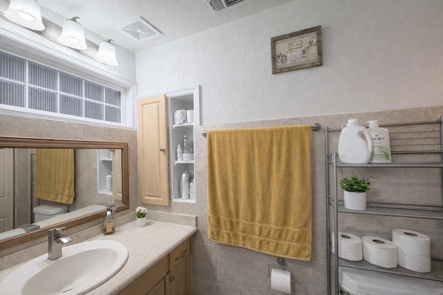 Image 30 of 36 For 1508 Knollwood Street