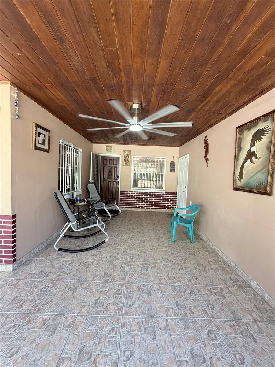 Image 6 of 36 For 1508 Knollwood Street