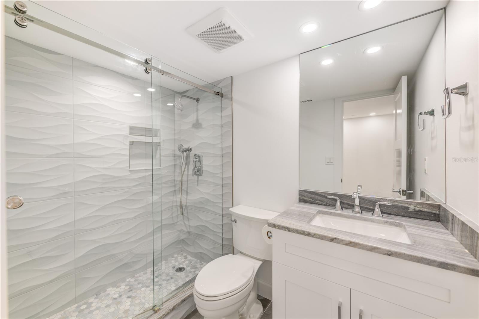 Image 12 of 23 For 400 64th Avenue 901