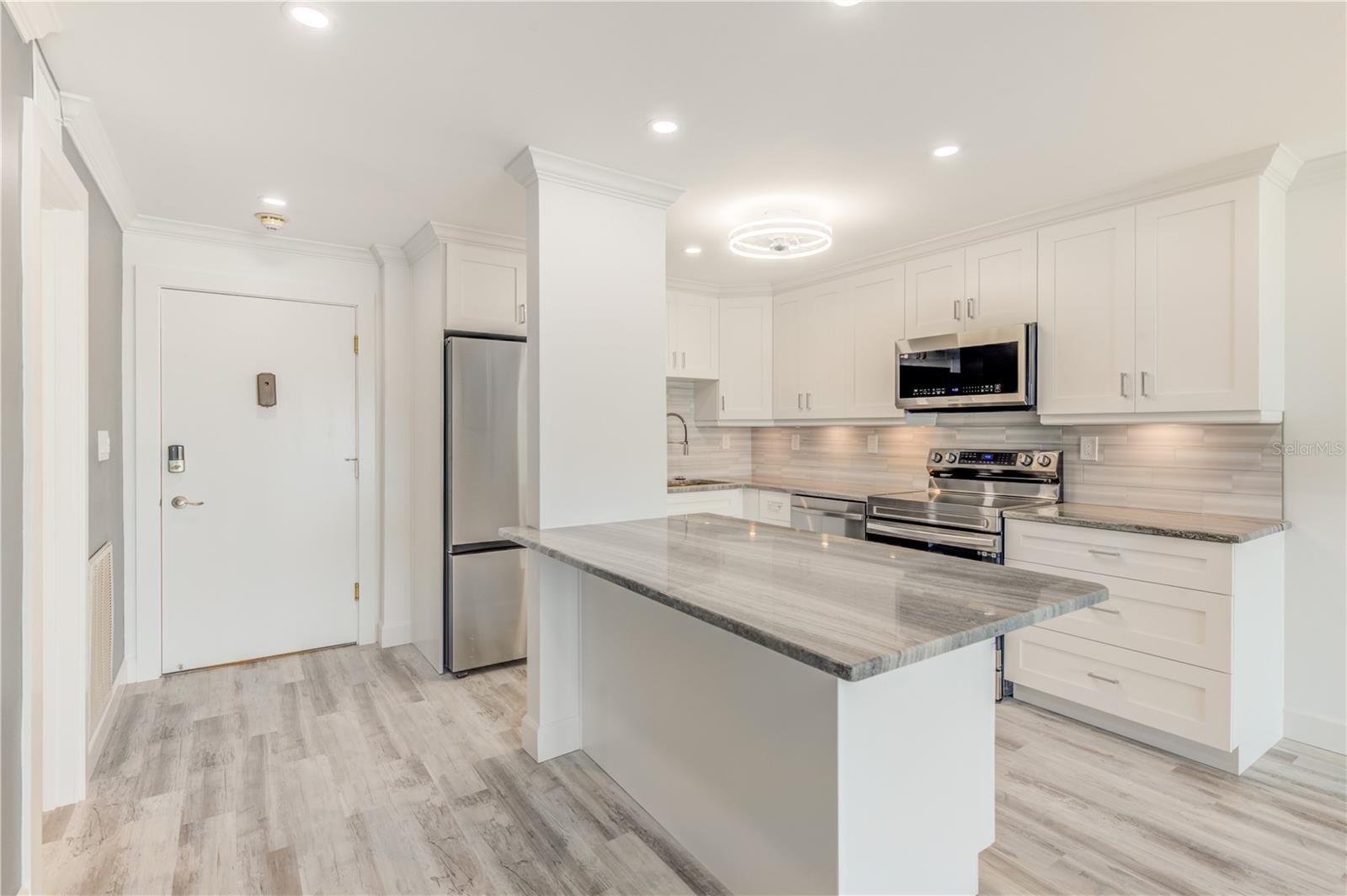 Image 3 of 23 For 400 64th Avenue 901