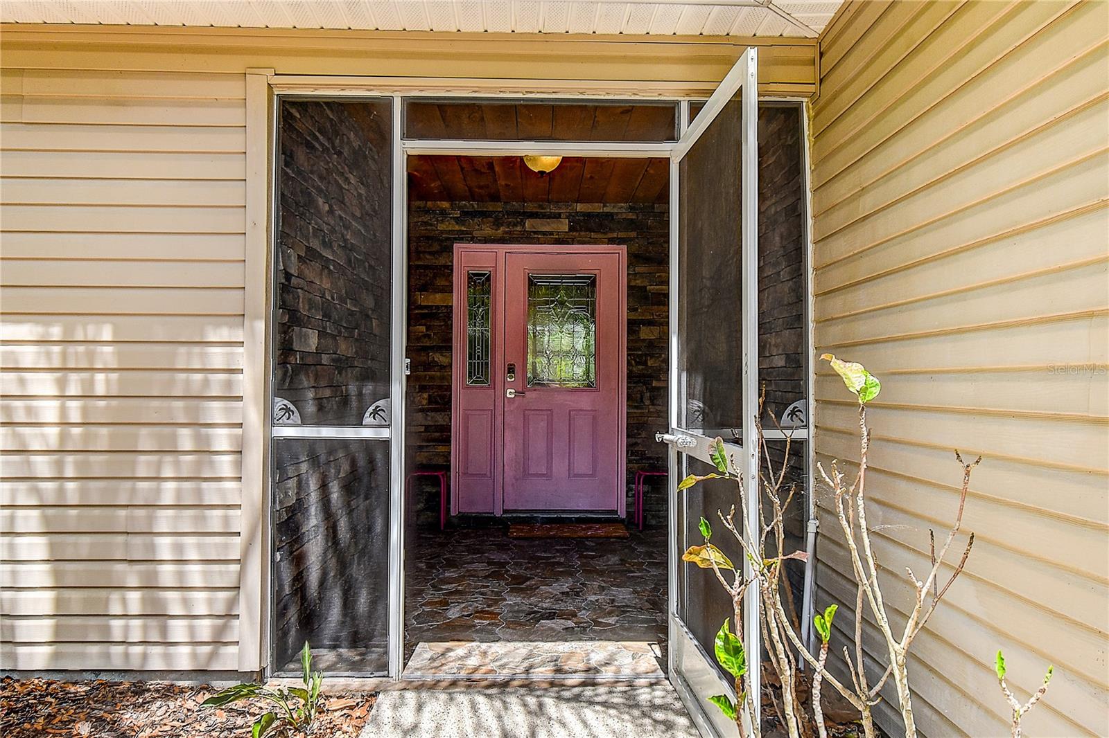 Listing photo id 2 for 9641 Fulton Avenue