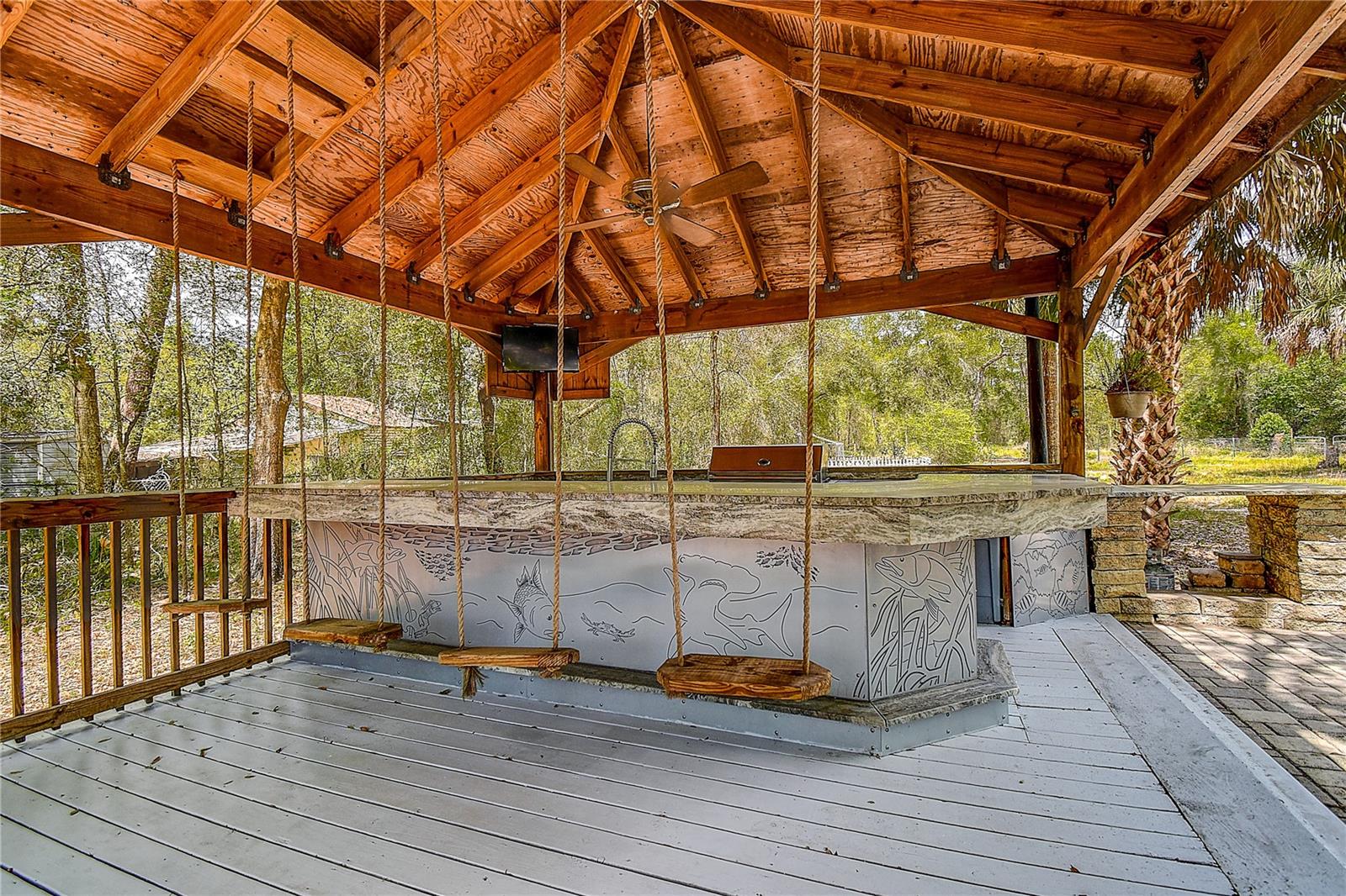 Listing photo id 41 for 9641 Fulton Avenue