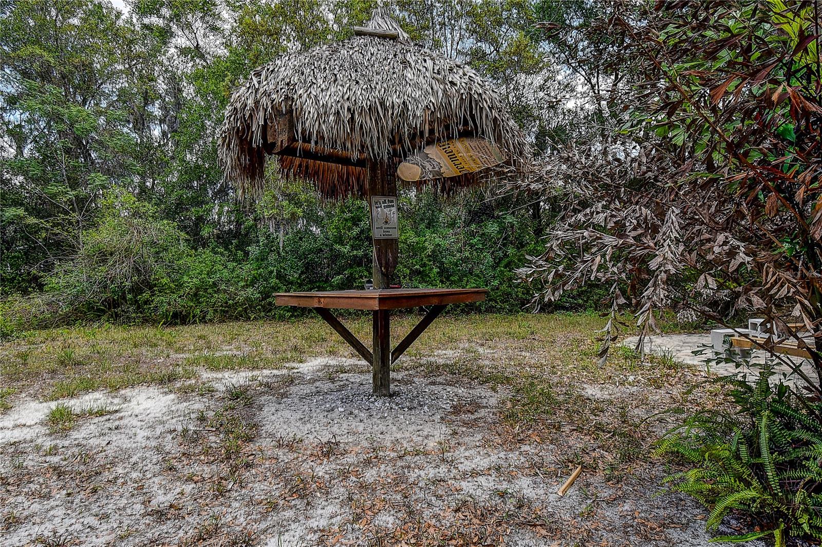 Listing photo id 46 for 9641 Fulton Avenue