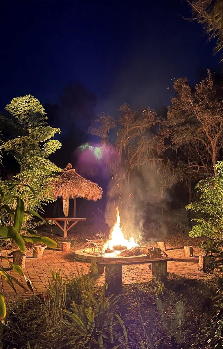 Listing photo id 48 for 9641 Fulton Avenue