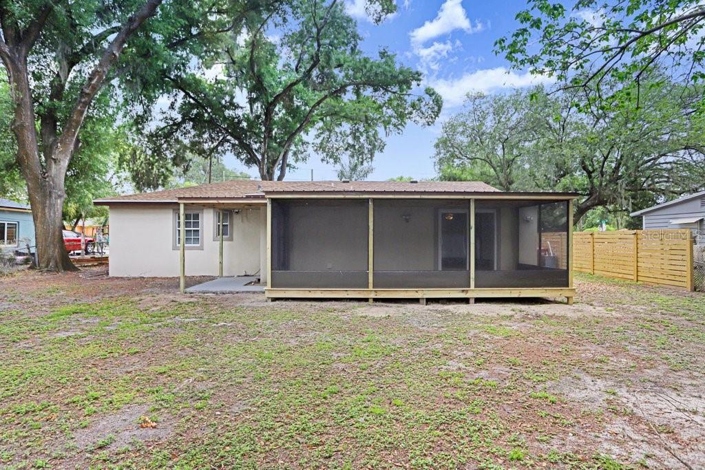 Image 39 of 39 For 906 Woodlawn Avenue