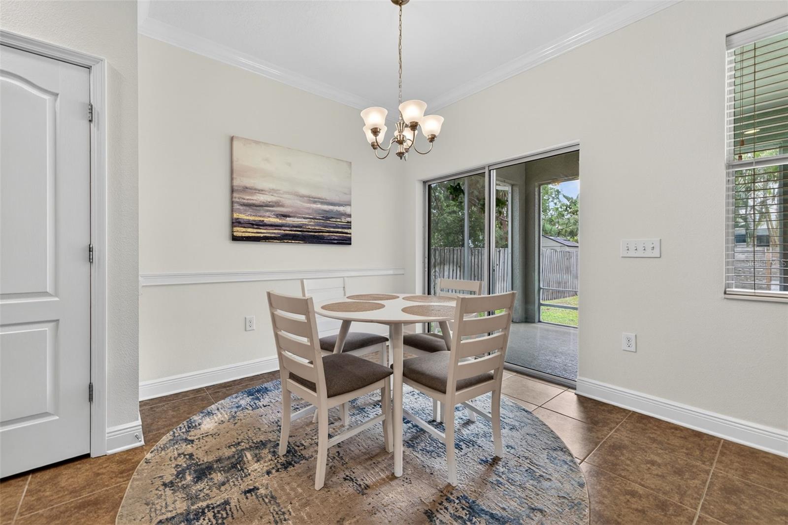 Image 12 of 33 For 3204 Marlin Avenue