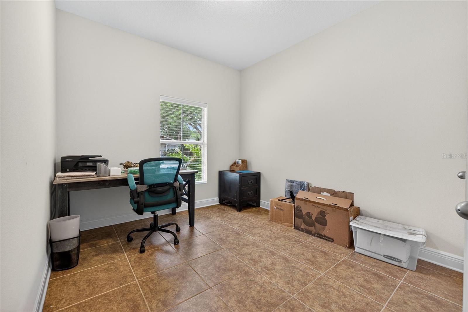 Image 21 of 33 For 3204 Marlin Avenue