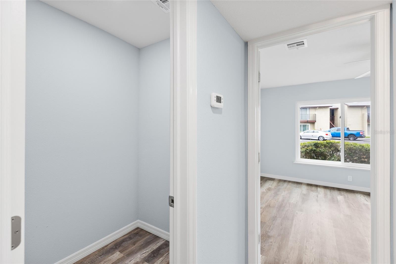 Image 18 of 32 For 4215 Bay Drive 1805b