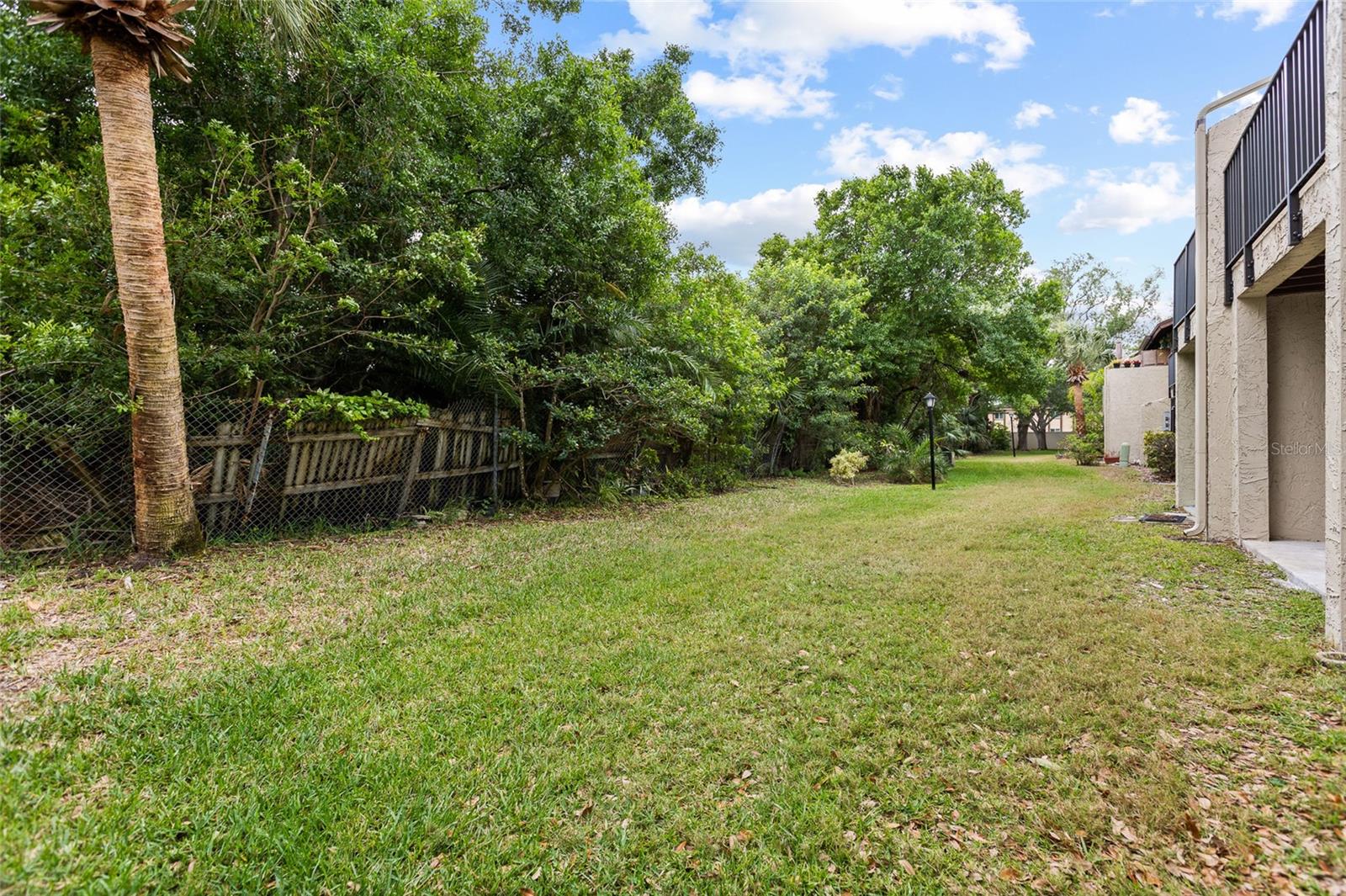 Image 31 of 32 For 4215 Bay Drive 1805b