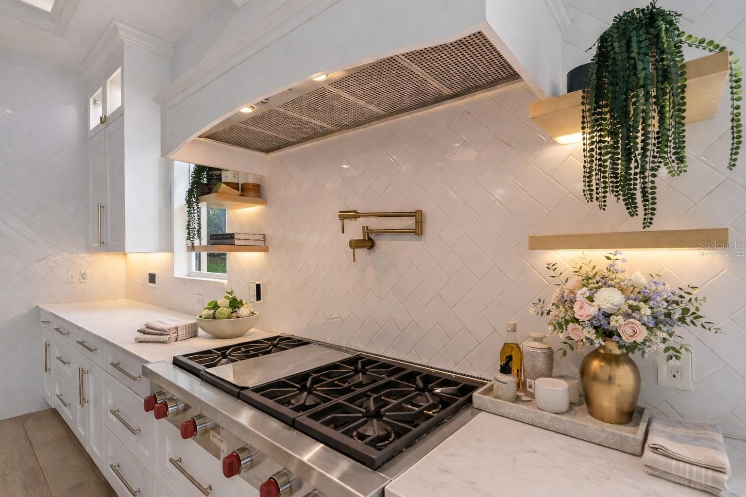 Listing photo id 22 for 8241 Cass Road