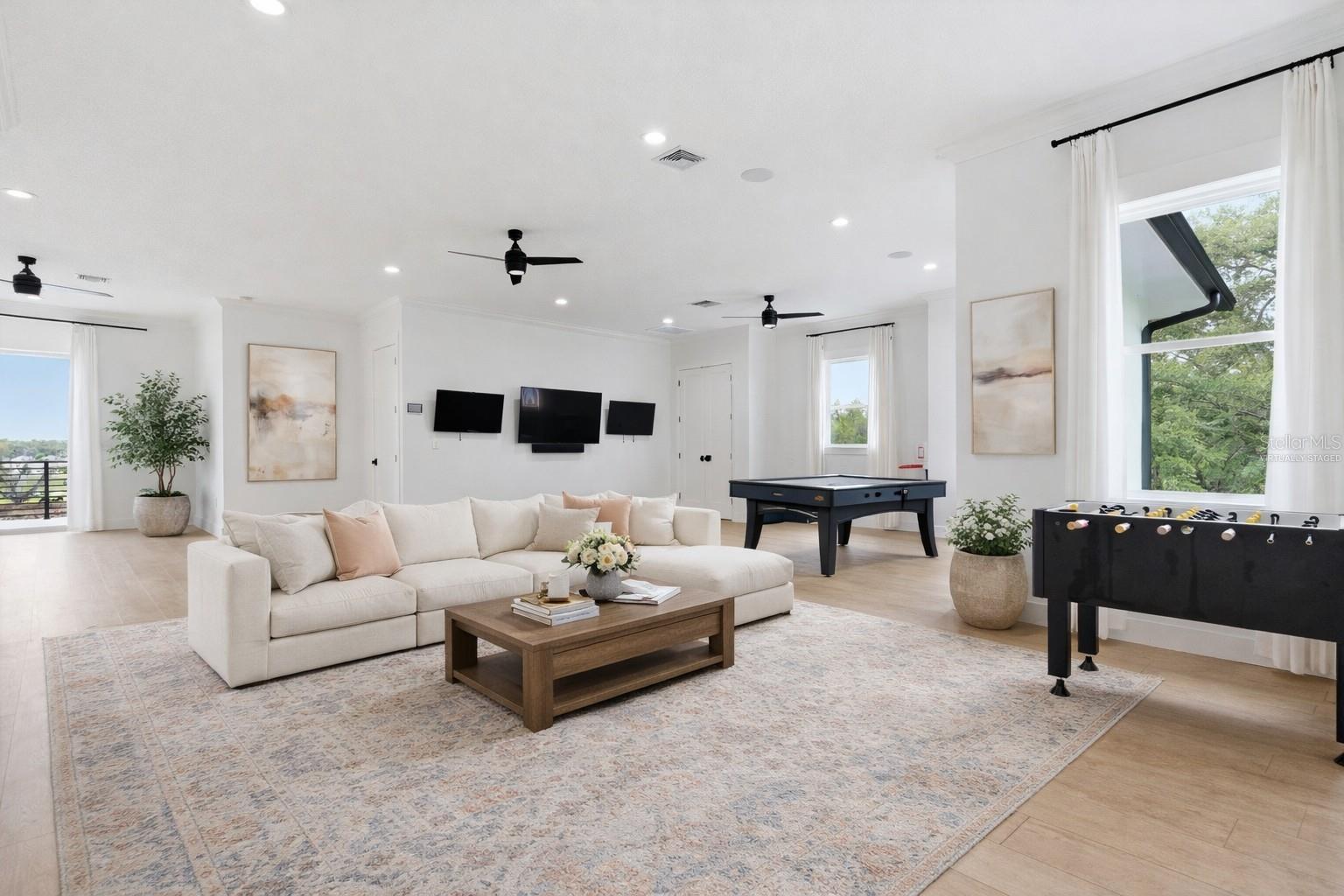 Listing photo id 42 for 8241 Cass Road