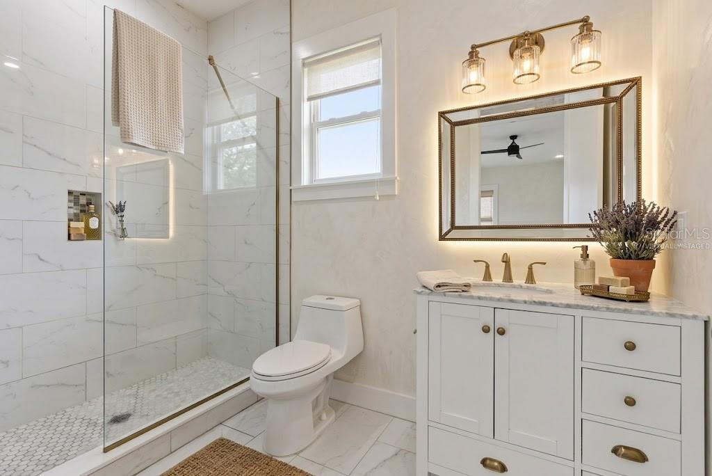 Listing photo id 59 for 8241 Cass Road