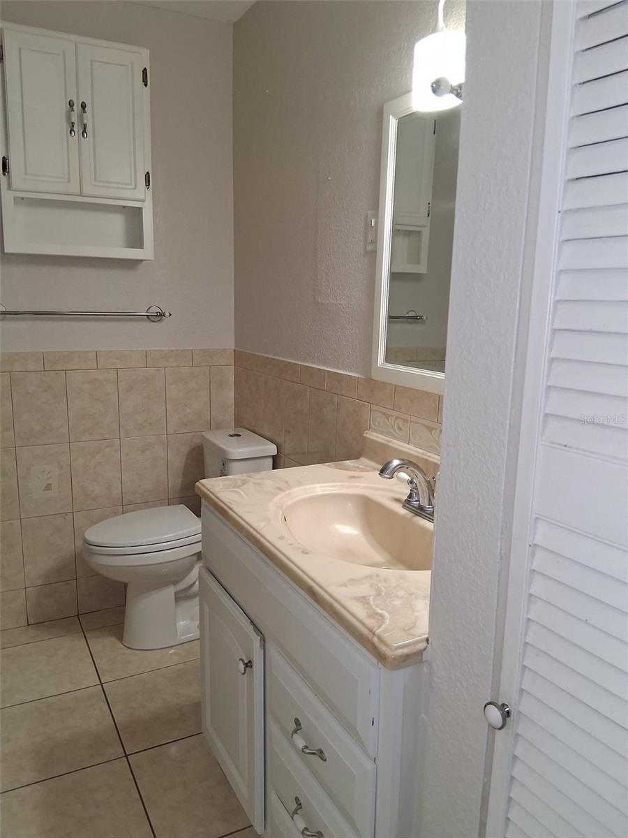 Image 3 of 7 For 924 Lakewood Avenue