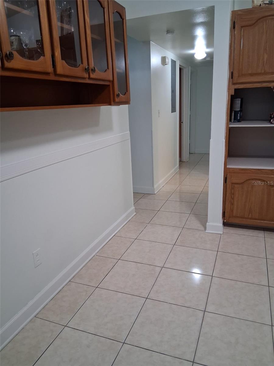 Image 6 of 7 For 924 Lakewood Avenue