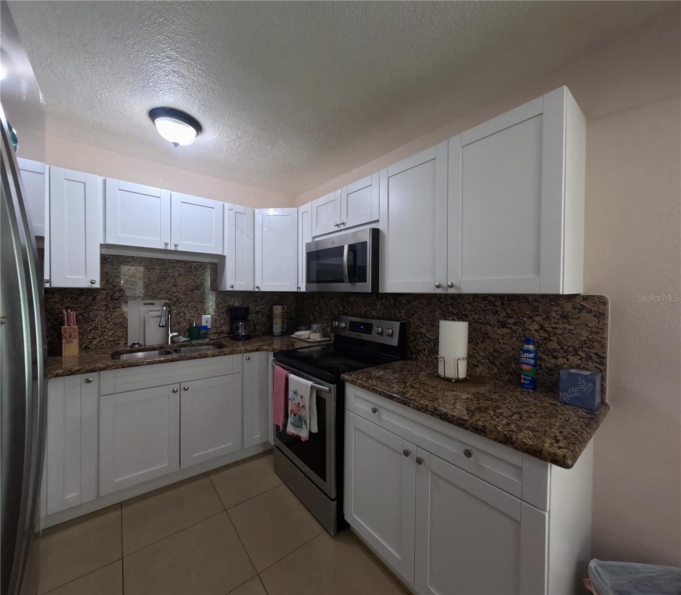 Image 14 of 76 For 8507 Brooks Street