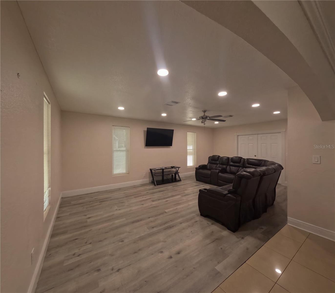 Image 16 of 76 For 8507 Brooks Street