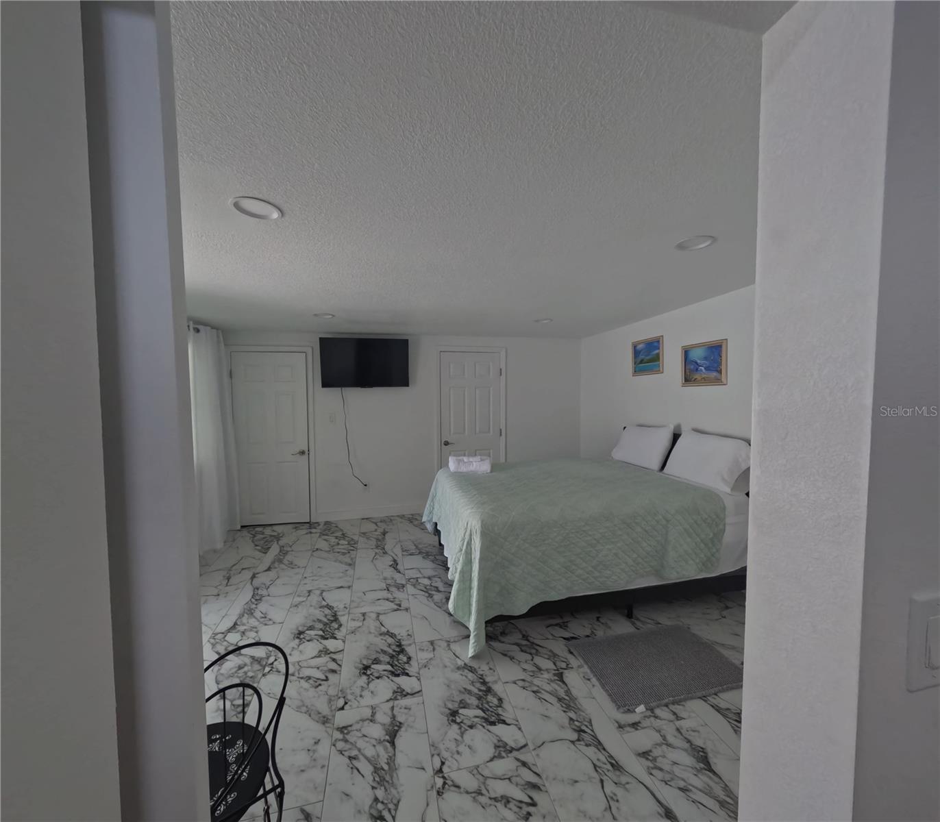 Image 54 of 76 For 8507 Brooks Street