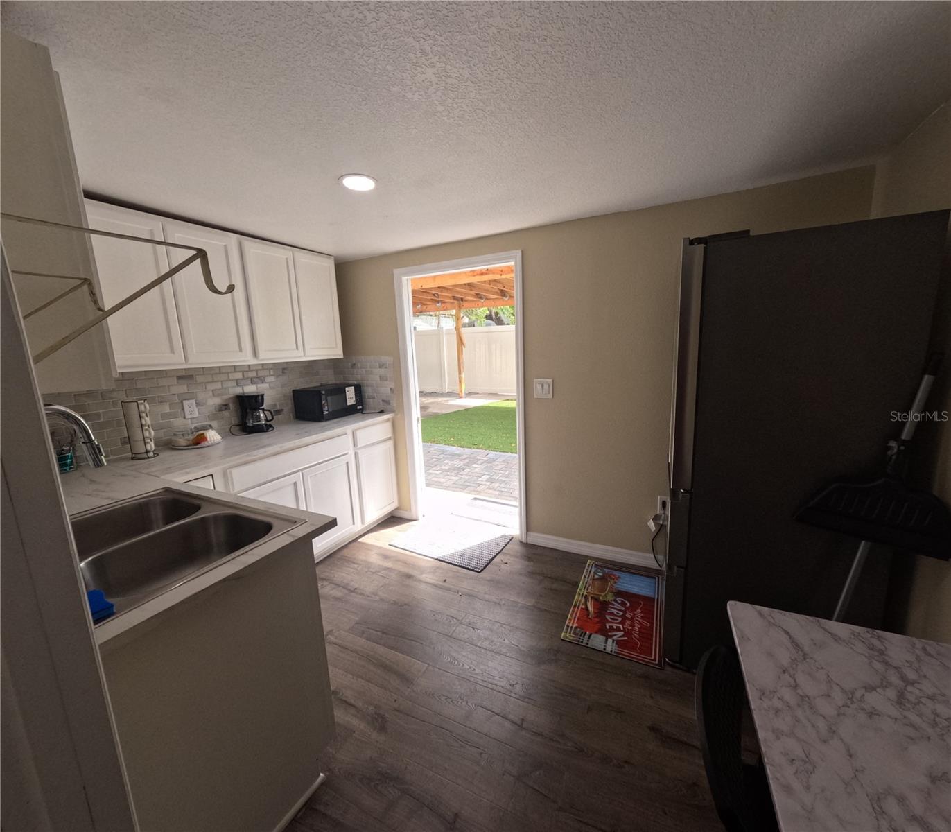 Image 70 of 76 For 8507 Brooks Street